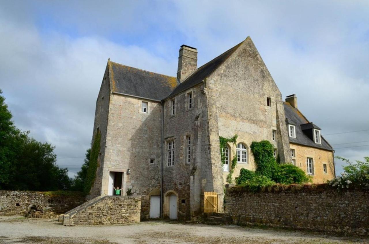 Le Chateau De Neuilly La Foret Villa Isigny-sur-Mer Exterior photo